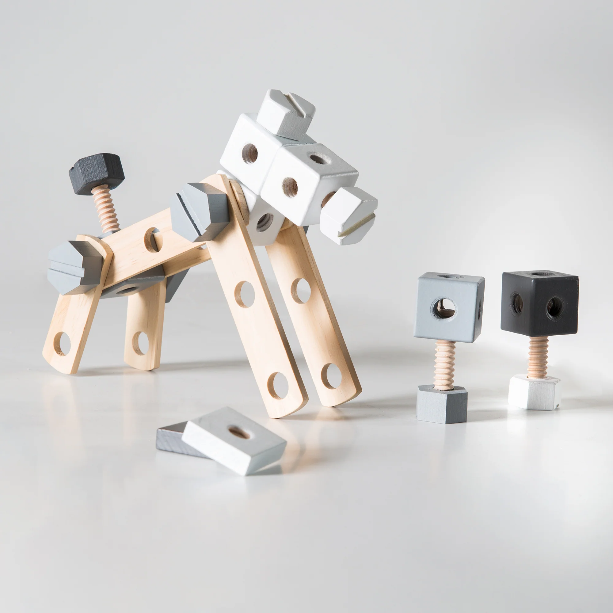 Holzbaukasten für Kinder, Baukasten-Set 48-tlg, Holz-Werkzeugkiste, Spielzeug ab 3 Jahren - Image 7